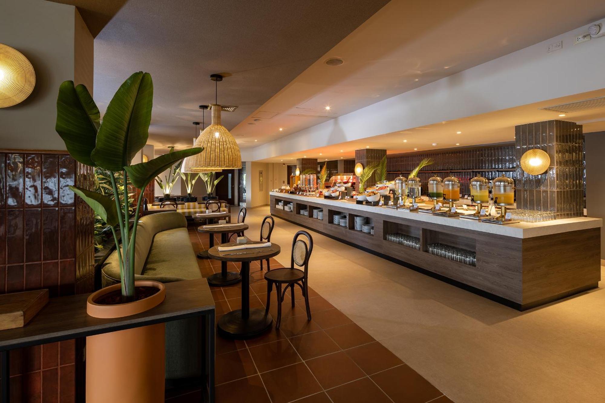 Aranwa Paracas Resort & Spa Exterior photo The buffet at the hotel